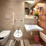 Apartment Arena In - Centre *